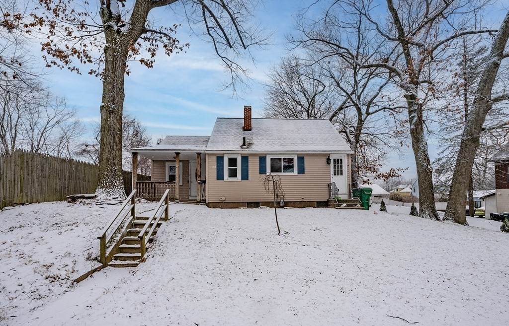33 William St - Photo 1