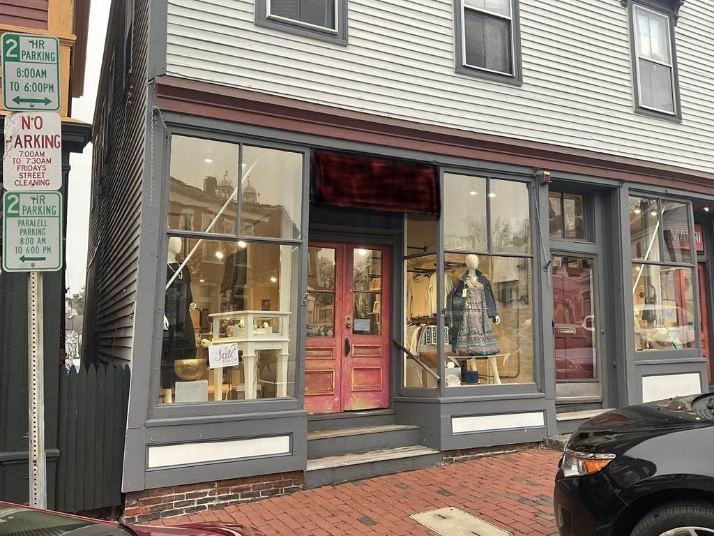 154 Washington - Photo 1