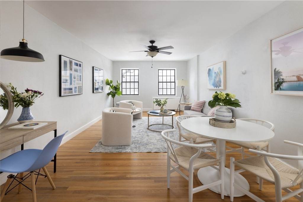 42 Browne - Photo 1