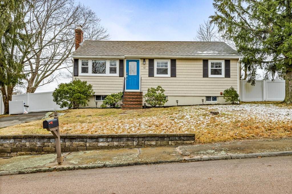 12 Worcester Pl - Photo 1