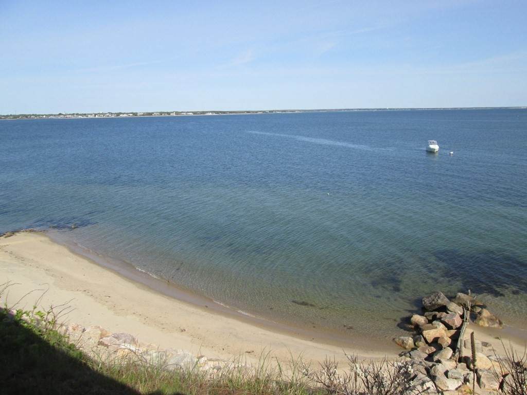 https://bt-photos.global.ssl.fastly.net/mlspin/orig_boomver_1_73086375_2.jpg