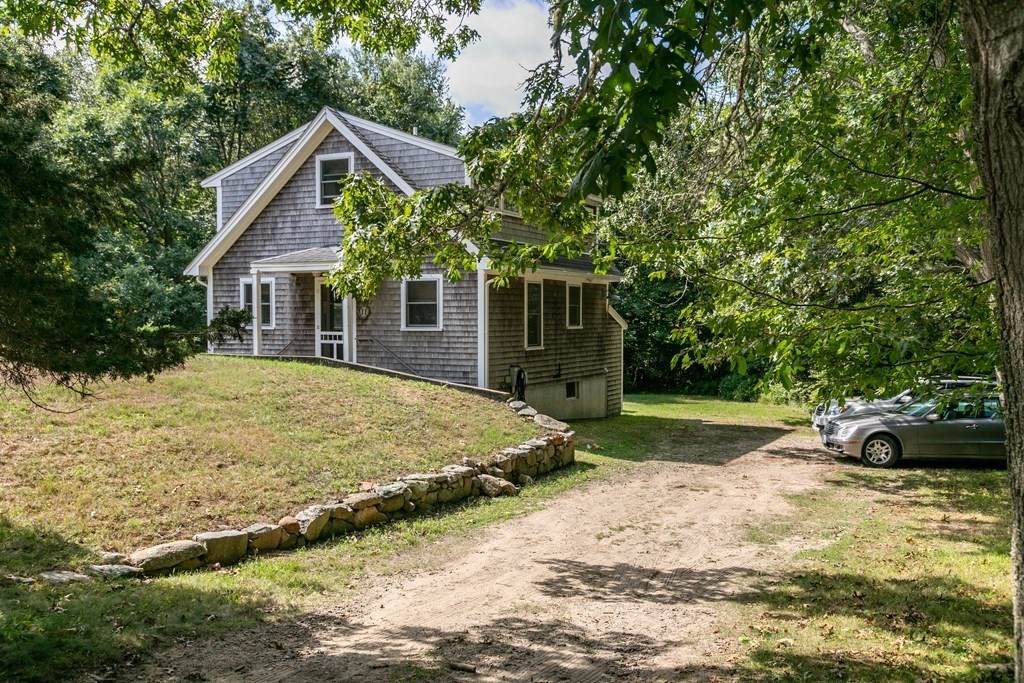 11 Hammett Lane - Photo 1