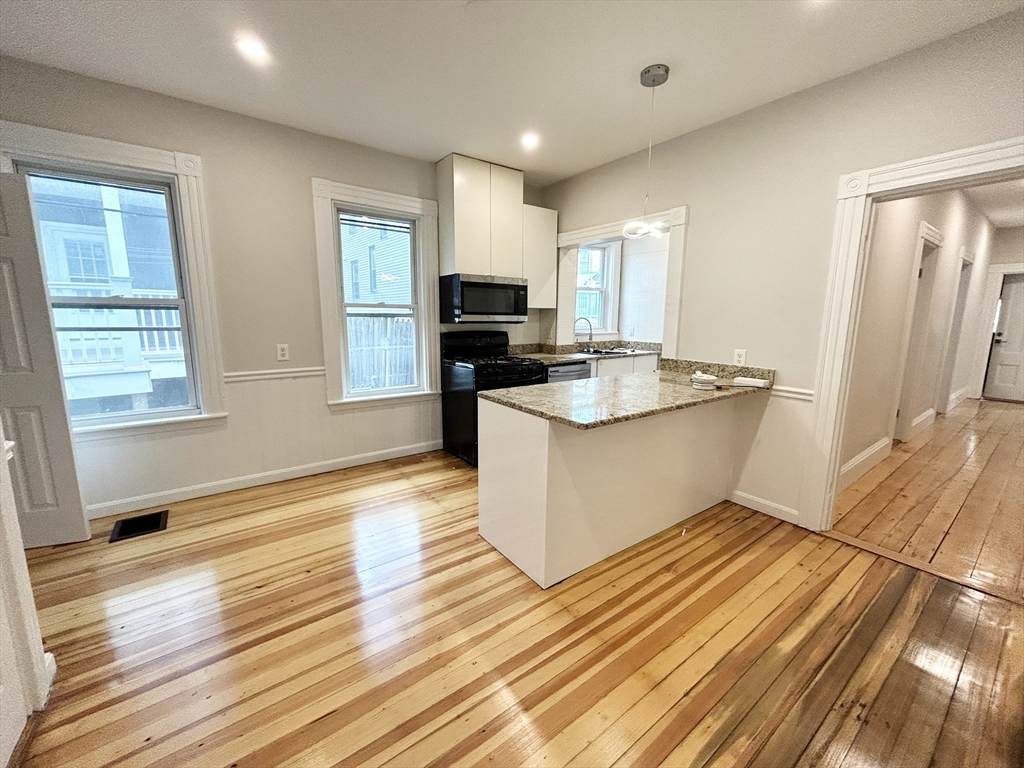 12 Buttonwood - Photo 1