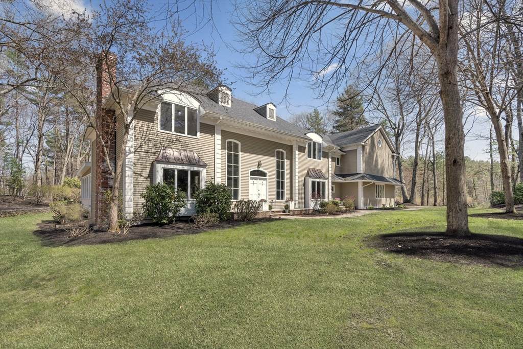 84 Phillips Rd - Photo 1