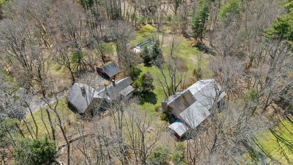 435 State St - Photo 1