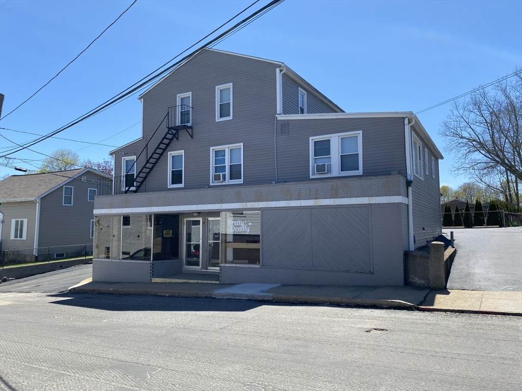 27 Pike St - Photo 1