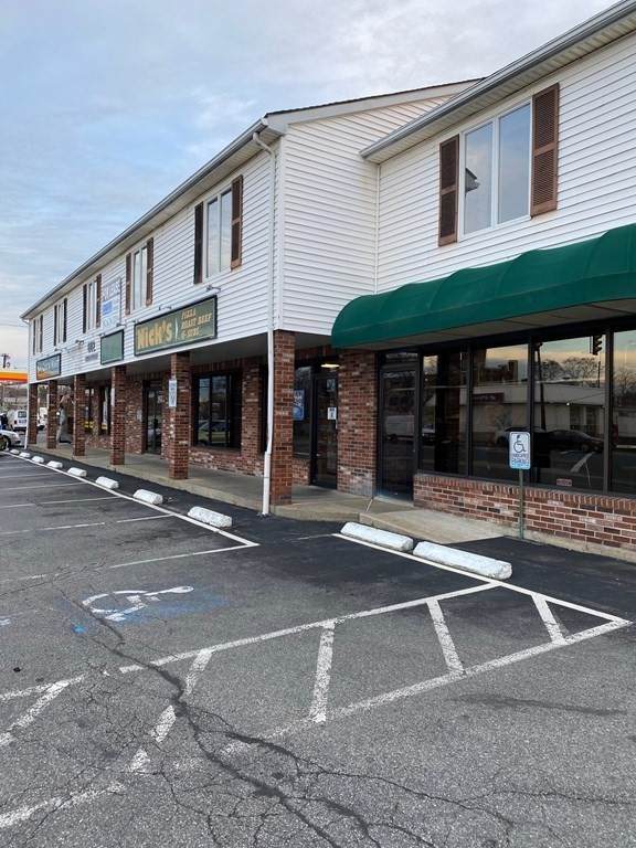 602 Main St - Photo 1