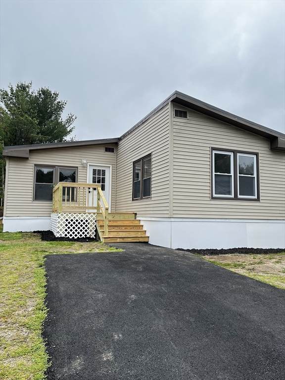 3 Marks Way - Photo 1