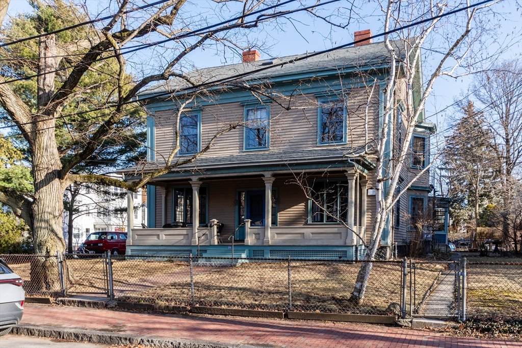 24 Chester St - Photo 1