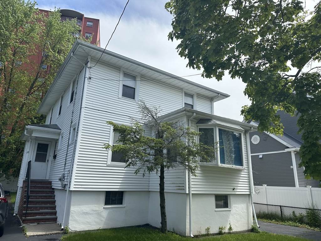 28 John St - Photo 1