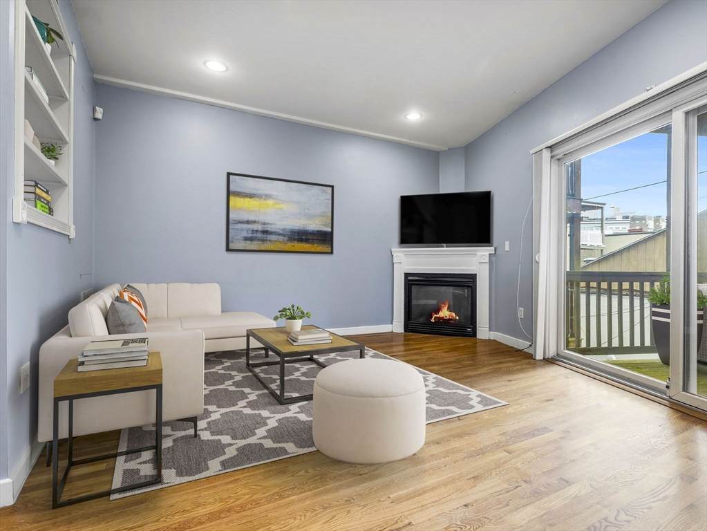 22 Emerson St - Photo 1