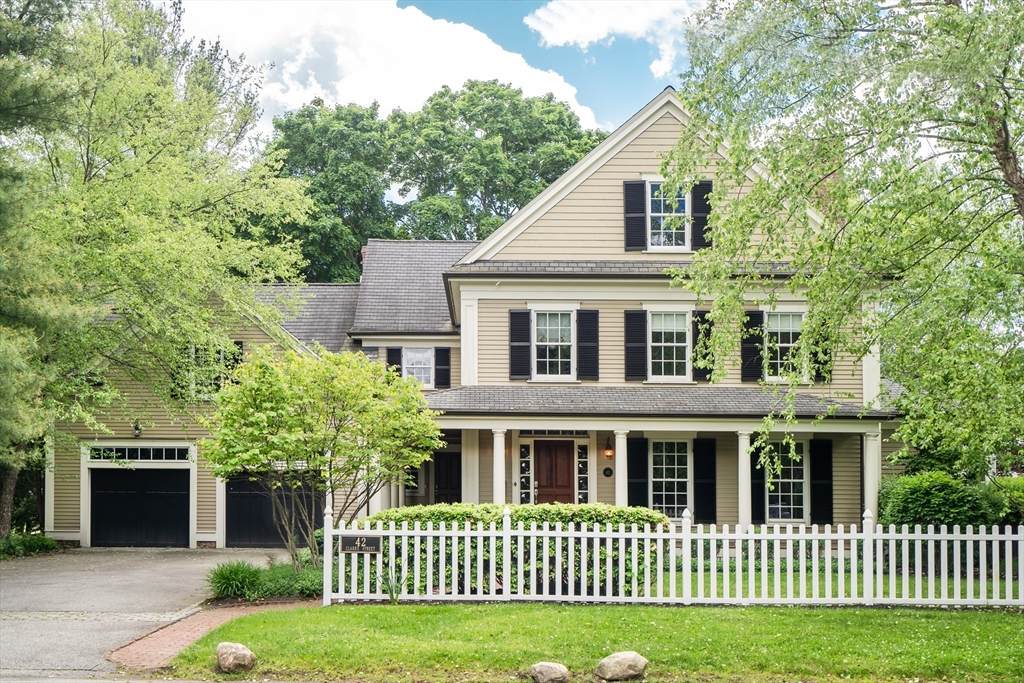 42 Clarke St - Photo 1