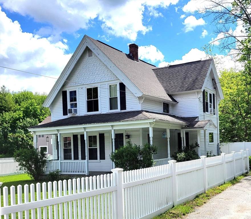726 Main St - Photo 1