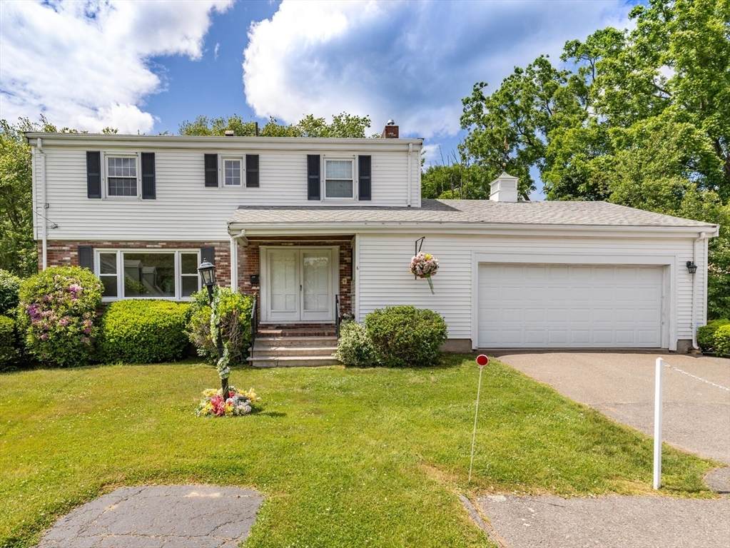 6 Kathleen Drive - Photo 1