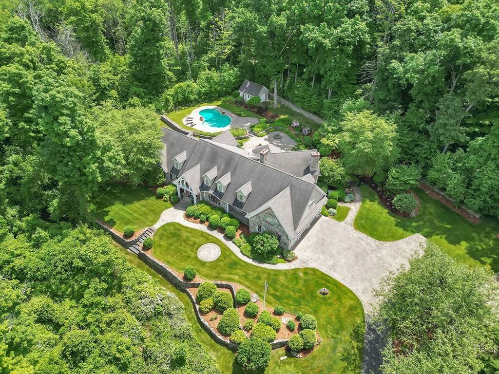 3 Hilltop Park - Photo 1