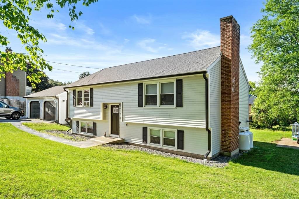 135 Laurel St. - Photo 1