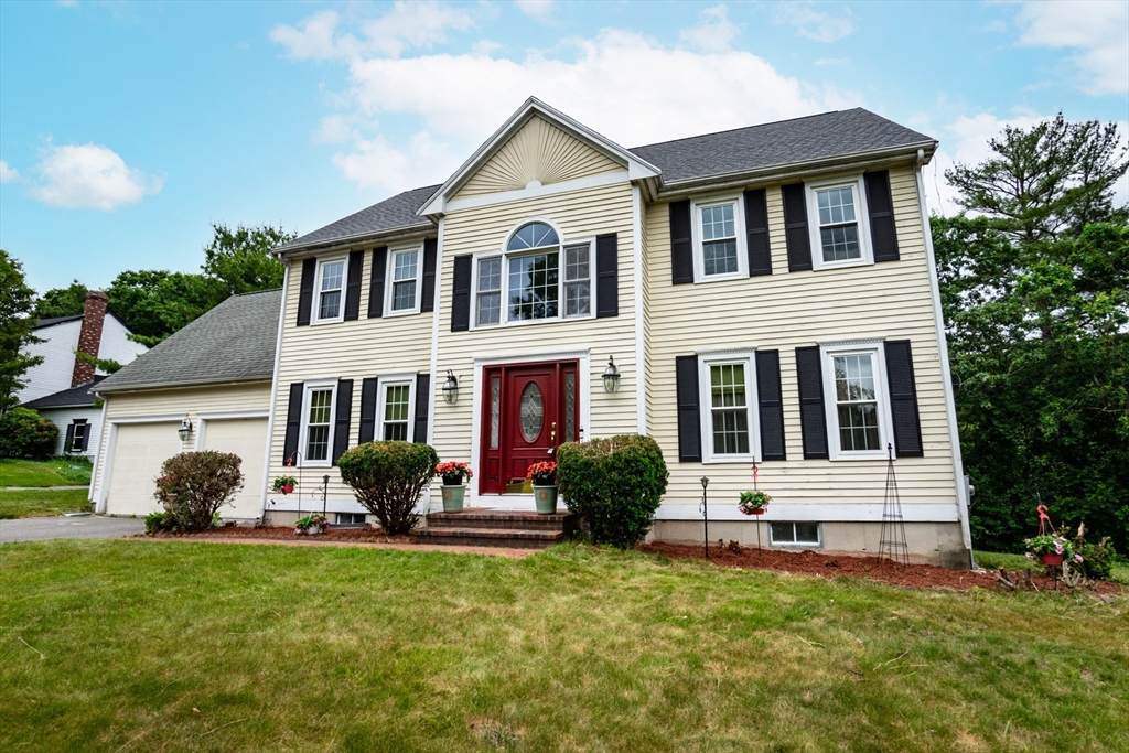 8 Sheehan Way - Photo 1