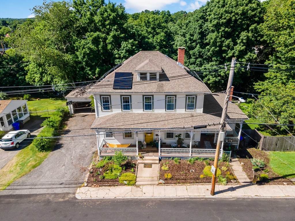 95 Maple Avenue - Photo 1