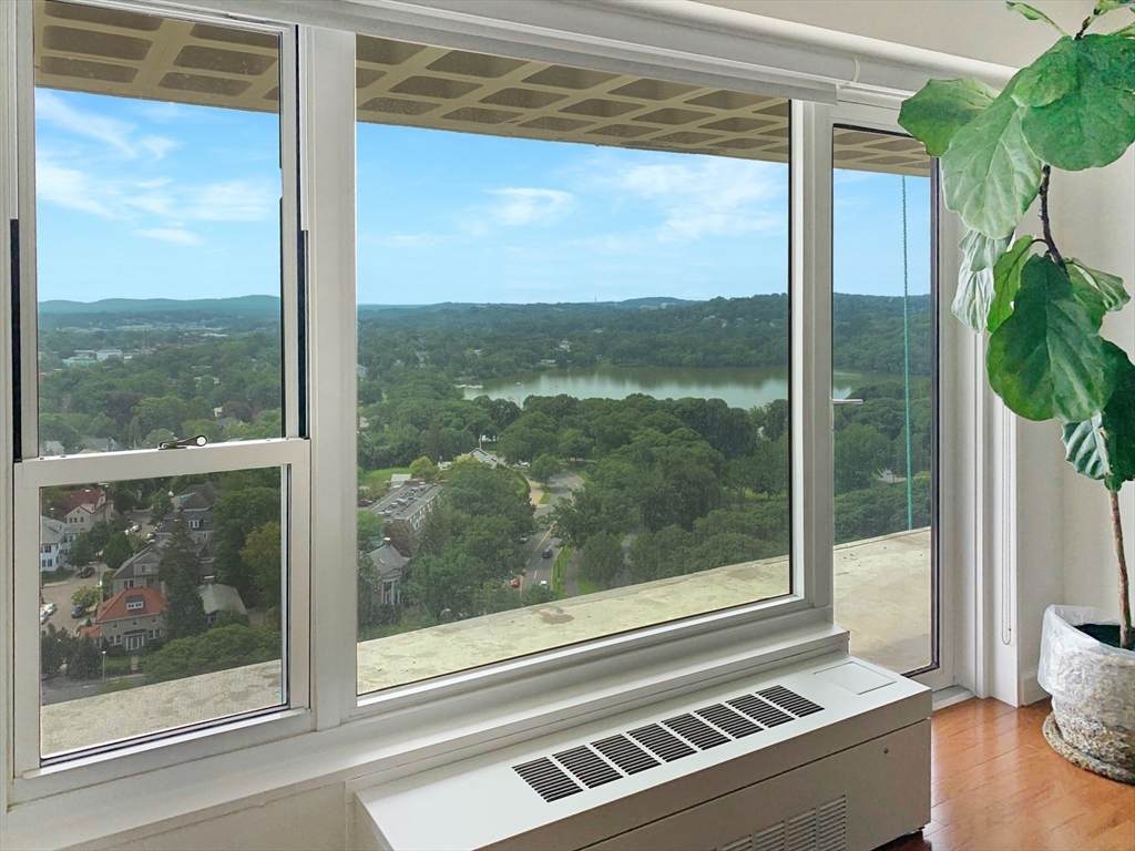 111 Perkins Street - Photo 1