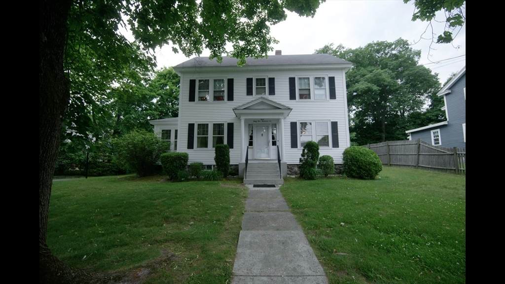 65 Pentucket Ave - Photo 1