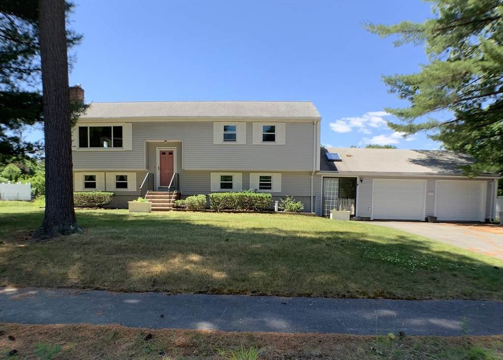 15 Johnson Ave - Photo 1