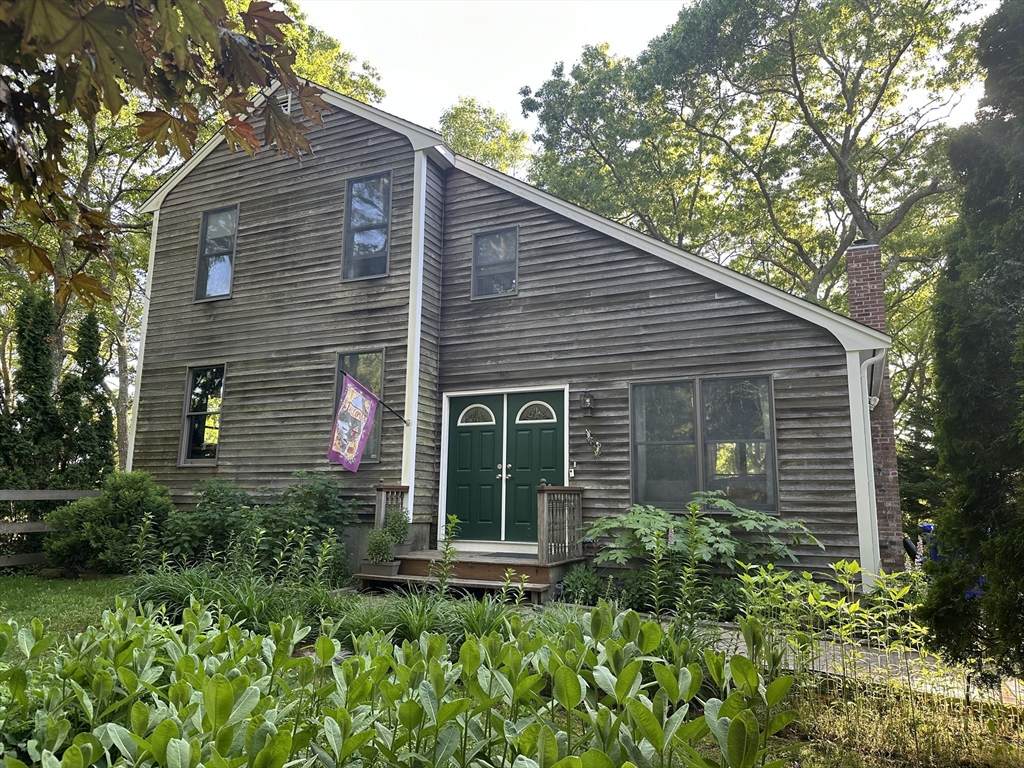 104 Waterhouse Rd - Photo 1