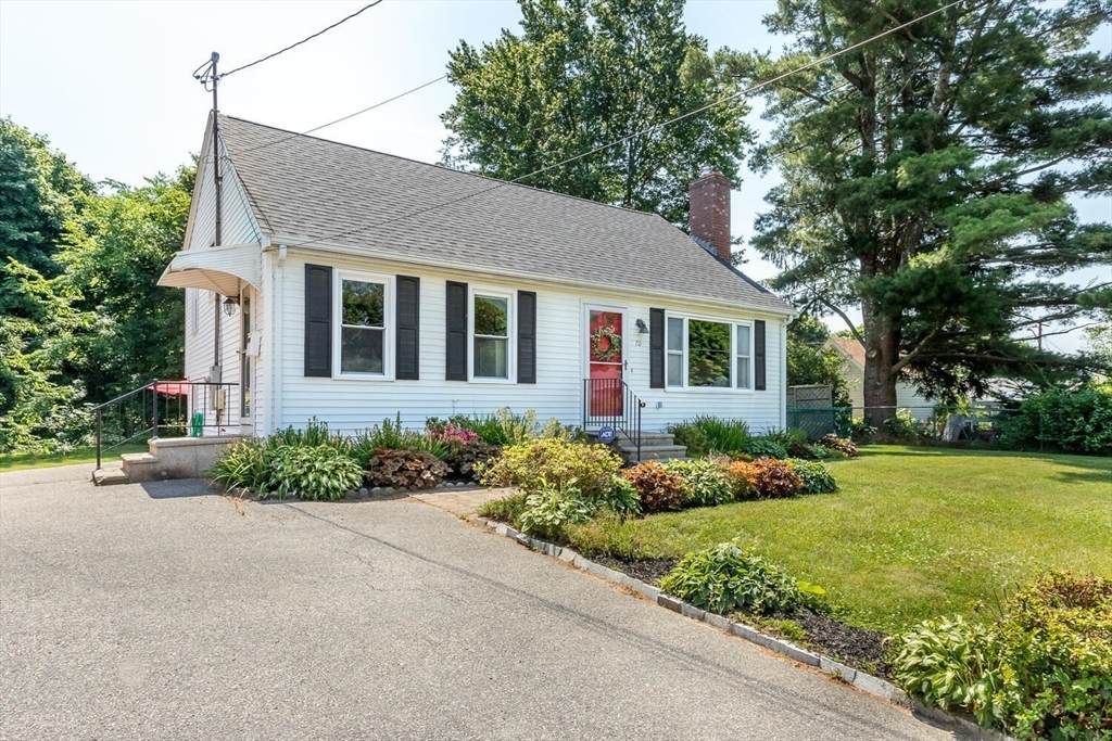 70 Drake Ave - Photo 1