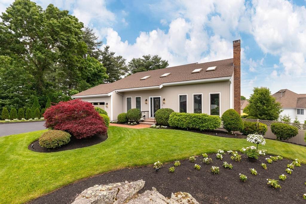 2 Thomas Circle - Photo 1