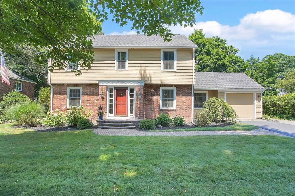 100 Pleasantview Ave - Photo 1