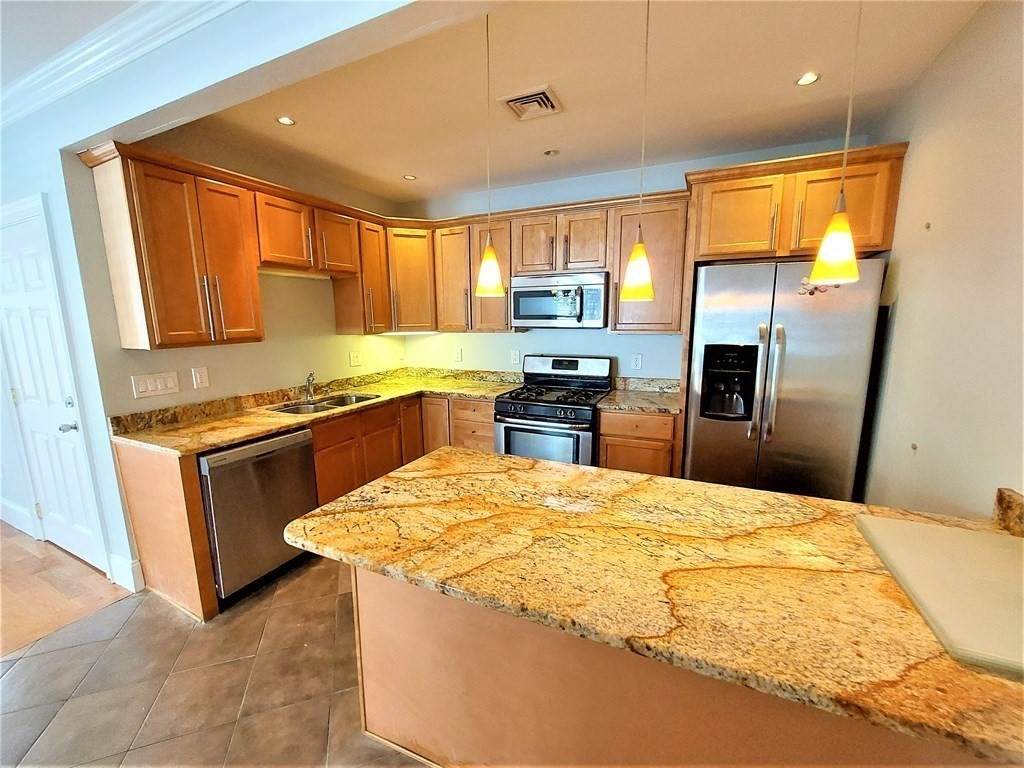 55 Crawford St. - Photo 1