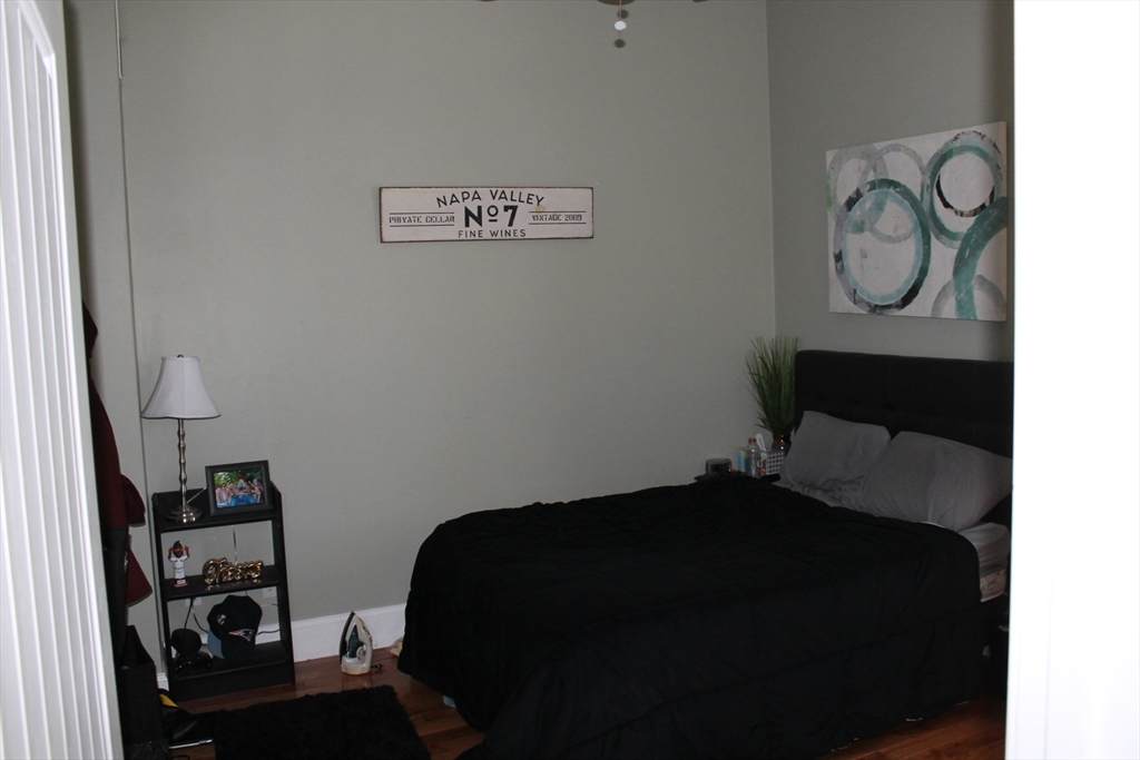 https://bt-photos.global.ssl.fastly.net/mlspin/orig_boomver_1_73256409_2.jpg