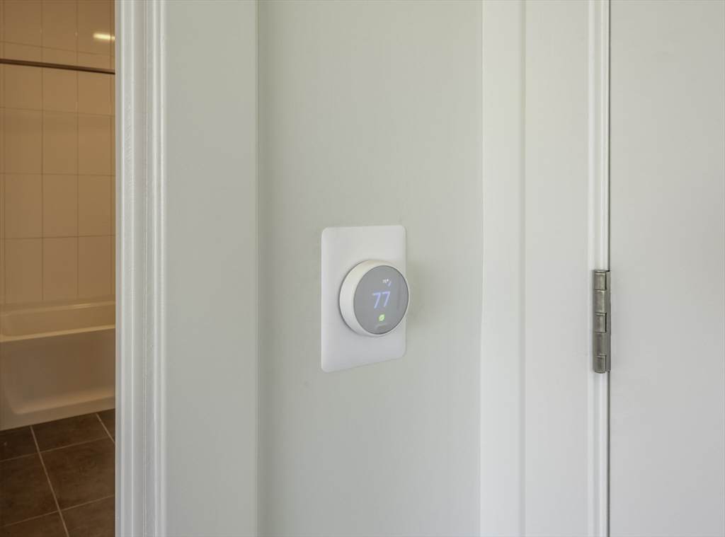 https://bt-photos.global.ssl.fastly.net/mlspin/orig_boomver_1_73256567_2.jpg