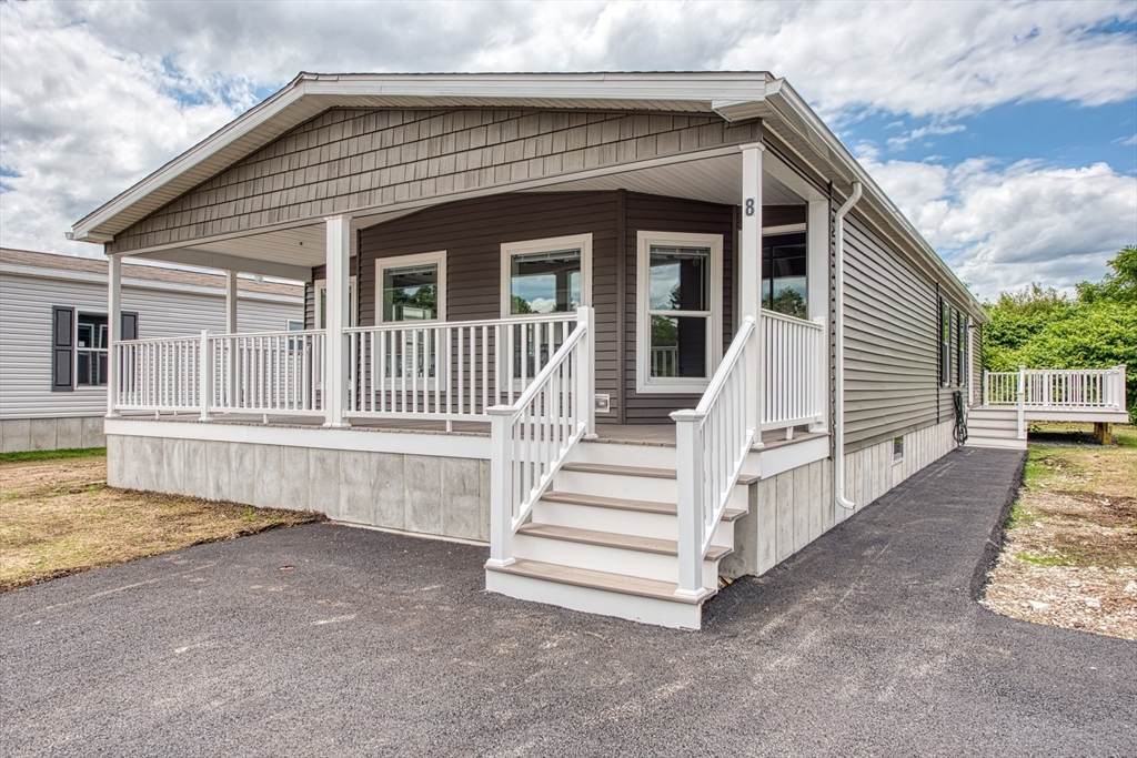 8 Tayler Ave - Photo 1