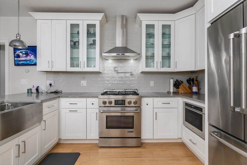 8 Hamilton Road - Photo 1