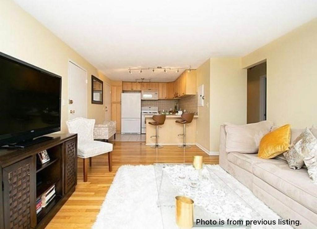 211 Baker - Photo 1