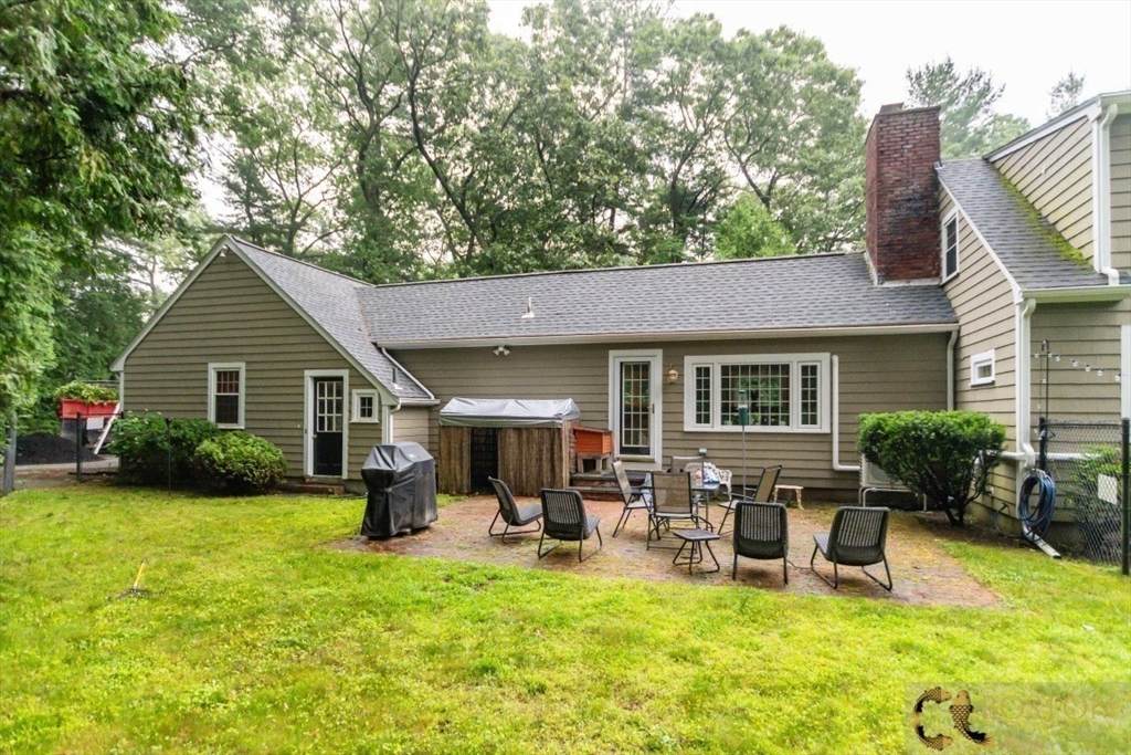 214 Wilson Street - Photo 1