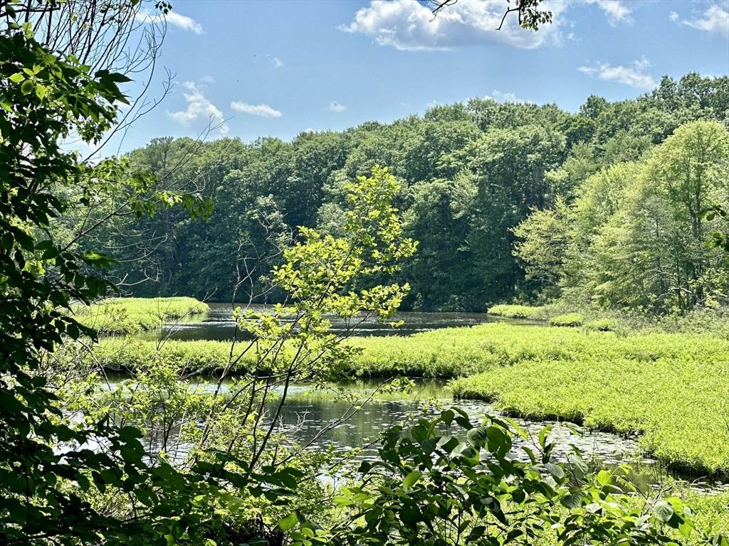 85 Jewell St - Photo 1