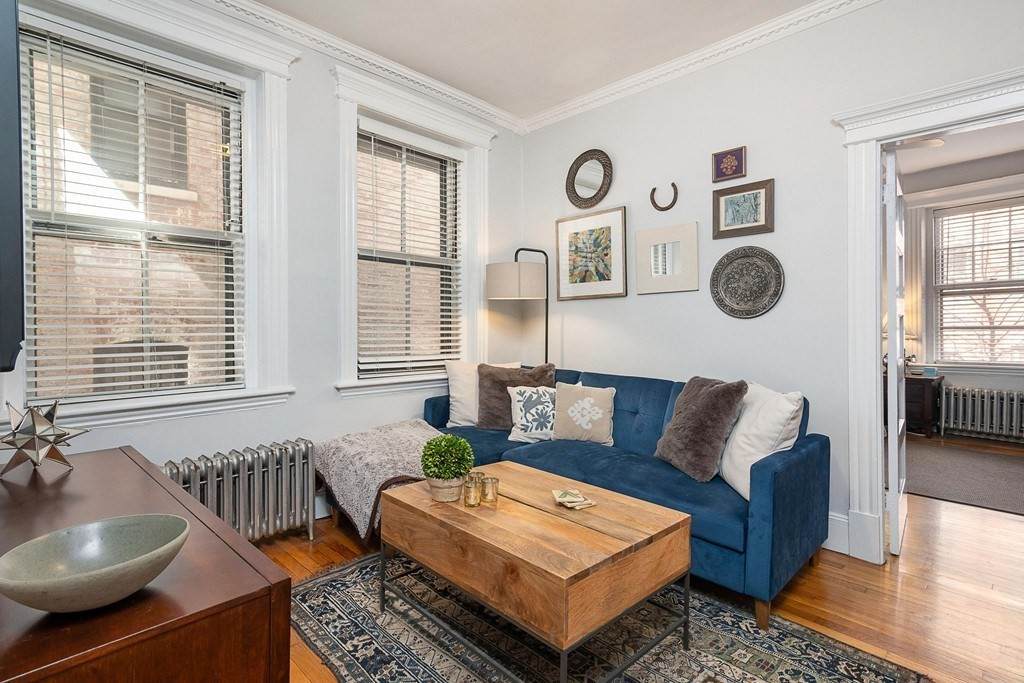 70 Phillips - Photo 1