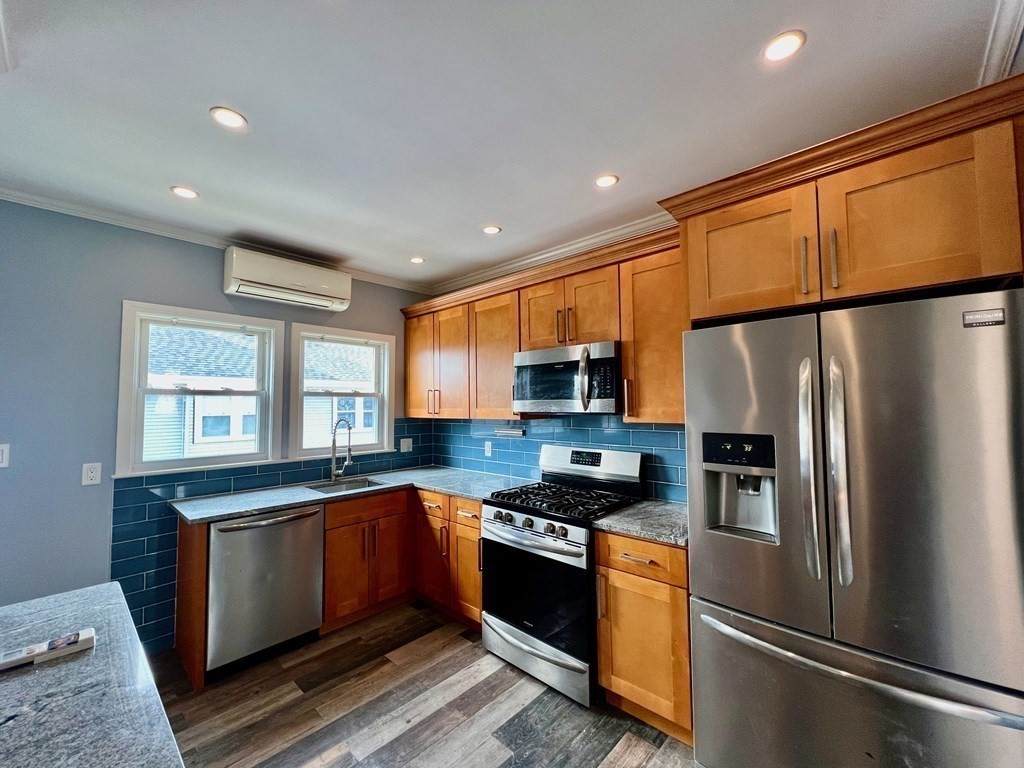 50-52 Hughes St - Photo 1