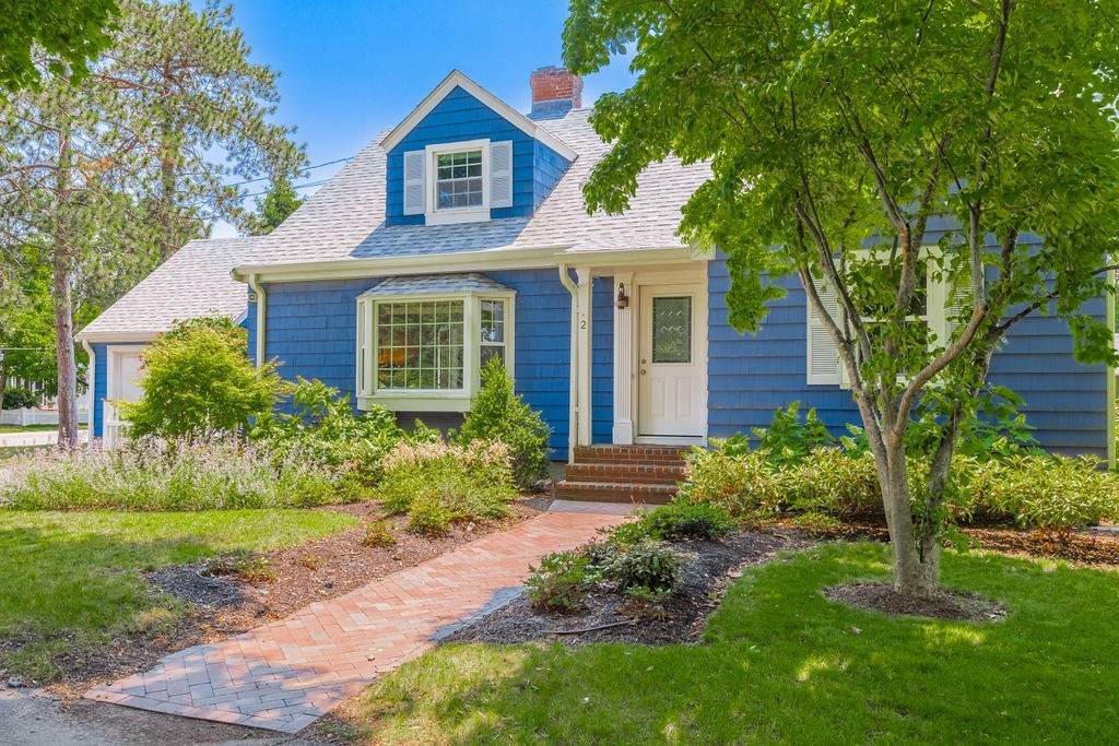 2 Princeton Ave - Photo 1