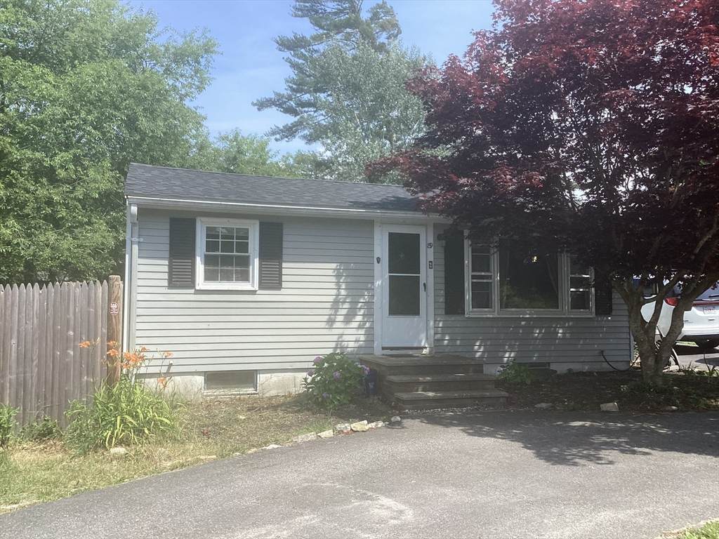89 Plymouth Ave - Photo 1