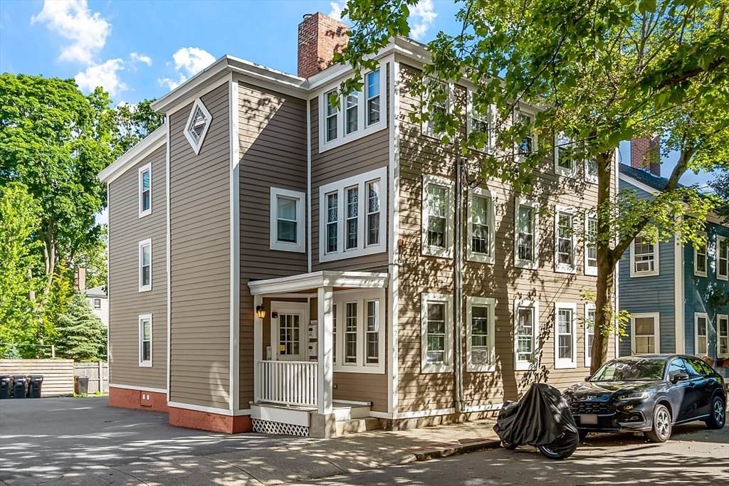 7 Andrew Street - Photo 1