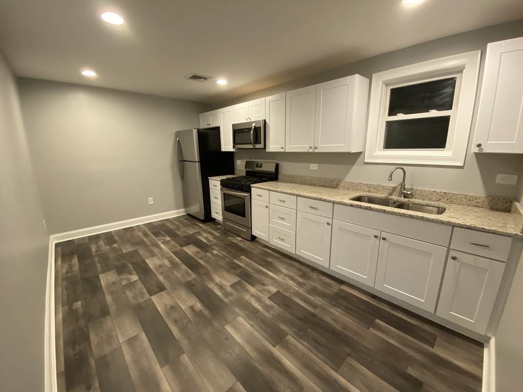 434 Alden St. - Photo 1