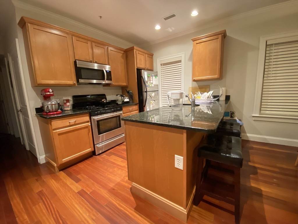 35 Magnolia St - Photo 1