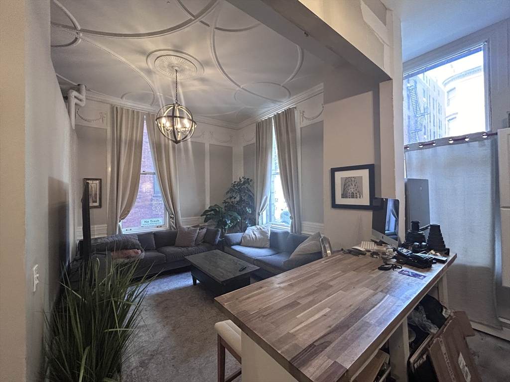 483 Beacon - Photo 1