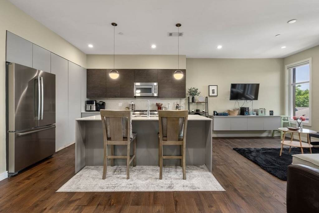 45 Burnett Street - Photo 1