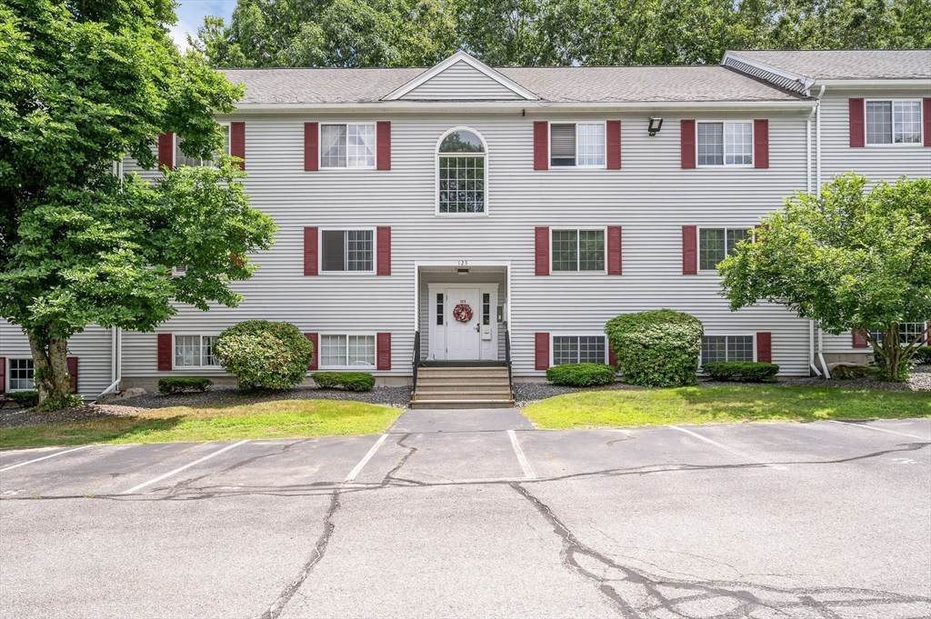 125 Lafond Ln - Photo 1