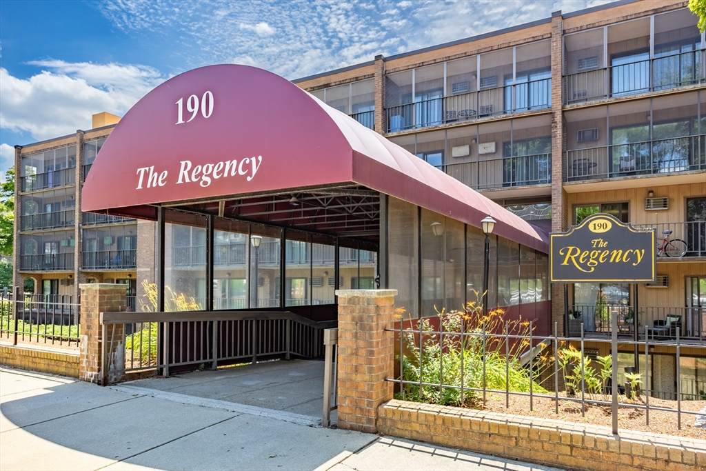 190 High Street - Photo 1