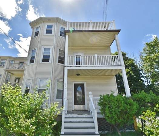 426 Trapelo Rd - Photo 1
