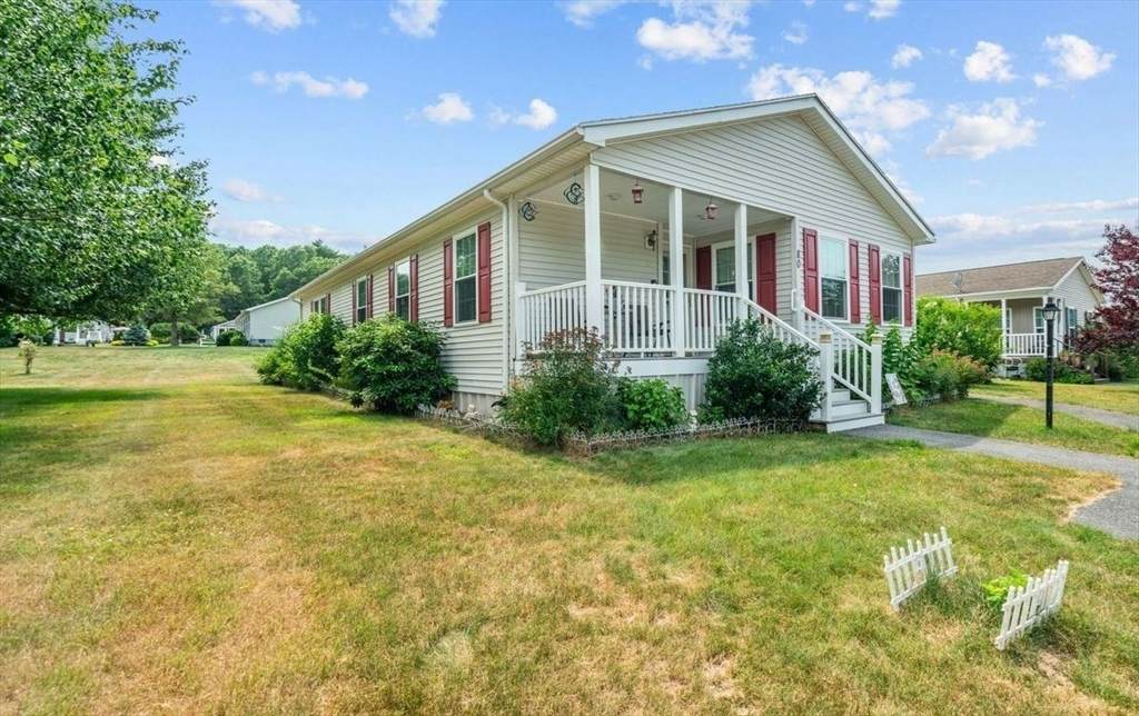 80 Wesley Circle - Photo 1